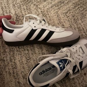 Sambas OG white with black stripes and black sole